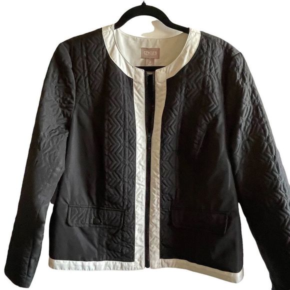 Chico’s ~ Women’s Quilted Lightweight Jacket ~ size 2 (L/12) - Picture 1 of 11